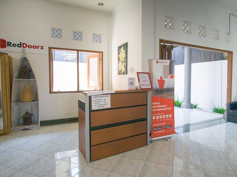 Reddoorz @ Jalan Gatot Subroto Denpasar Hotel Екстериор снимка